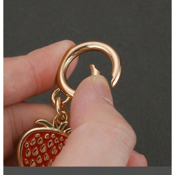 Red Heart Bag Charm Handbag Extender, New - Picture 7 of 8